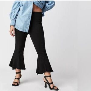 We the Free Crvy Last Dance Cropped Flare Pull On Denim